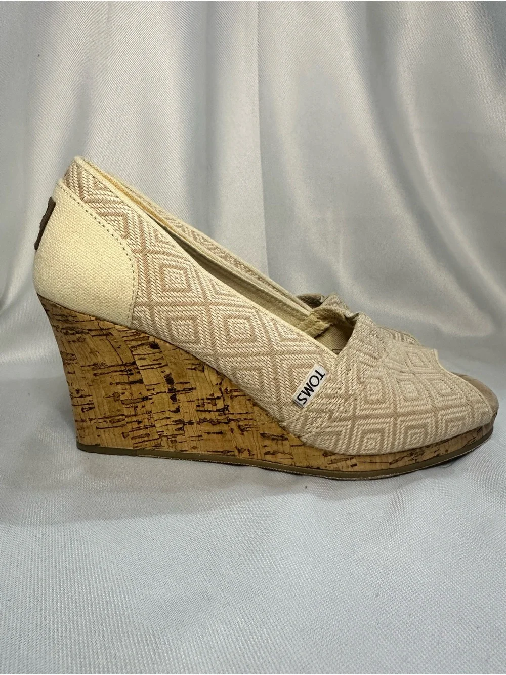 TOMS Neutral Beige Geometric Peep-Toe Wedge Espadrille